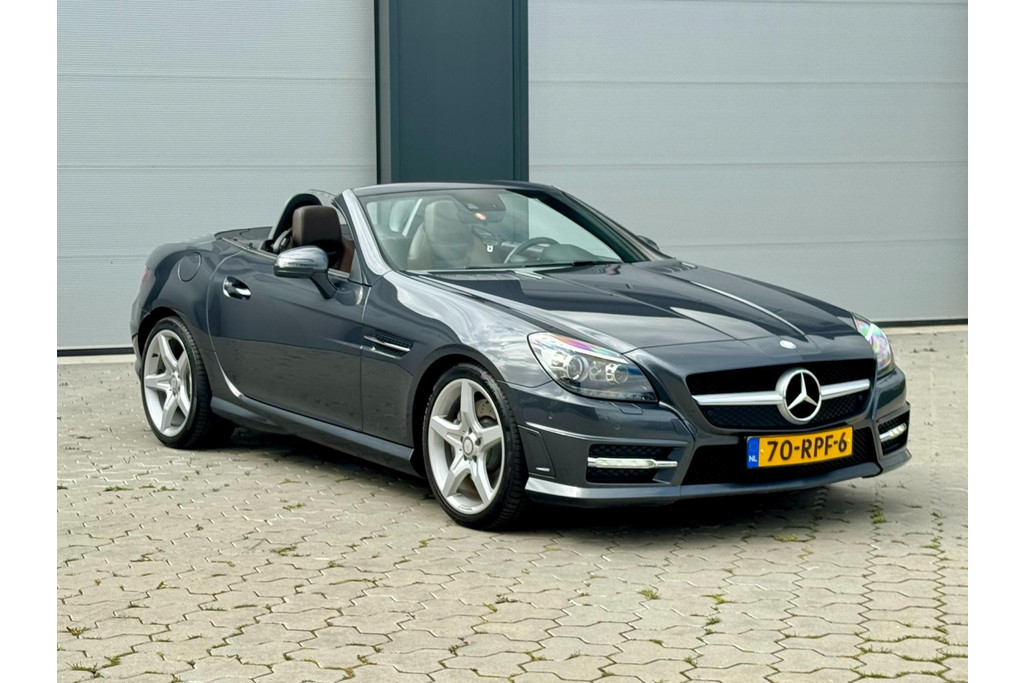 Mercedes-Benz SLK 350 AMG Xenon Navi Memory Origineel NL 46203515-0.jpg | De Occasion Fabriek