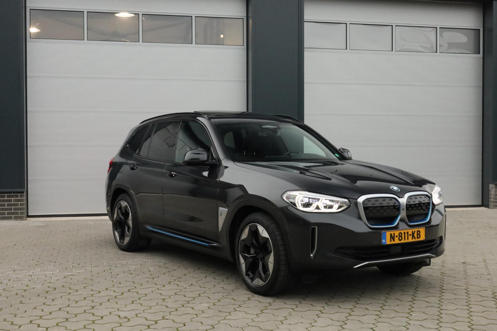 BMW iX3 High Executive 80 kWh Pano Sportstoel Harman/Kardon Trekhaak 49684163-0.jpg | De Occasion Fabriek