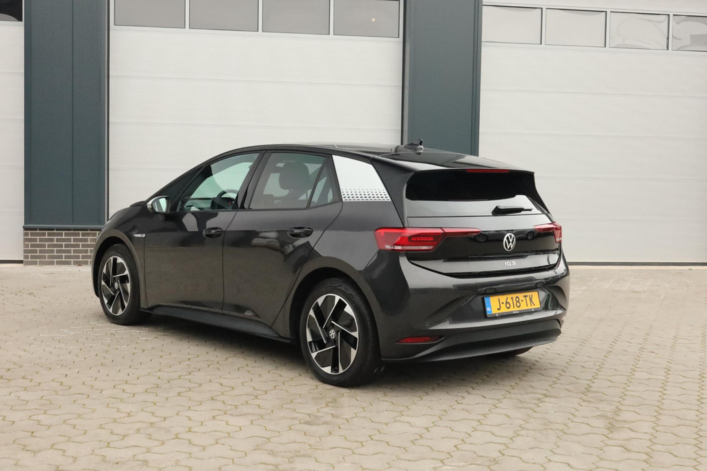 Volkswagen ID.3 First 58 kWh Navi Carplay 50861179-0.jpg | De Occasion Fabriek
