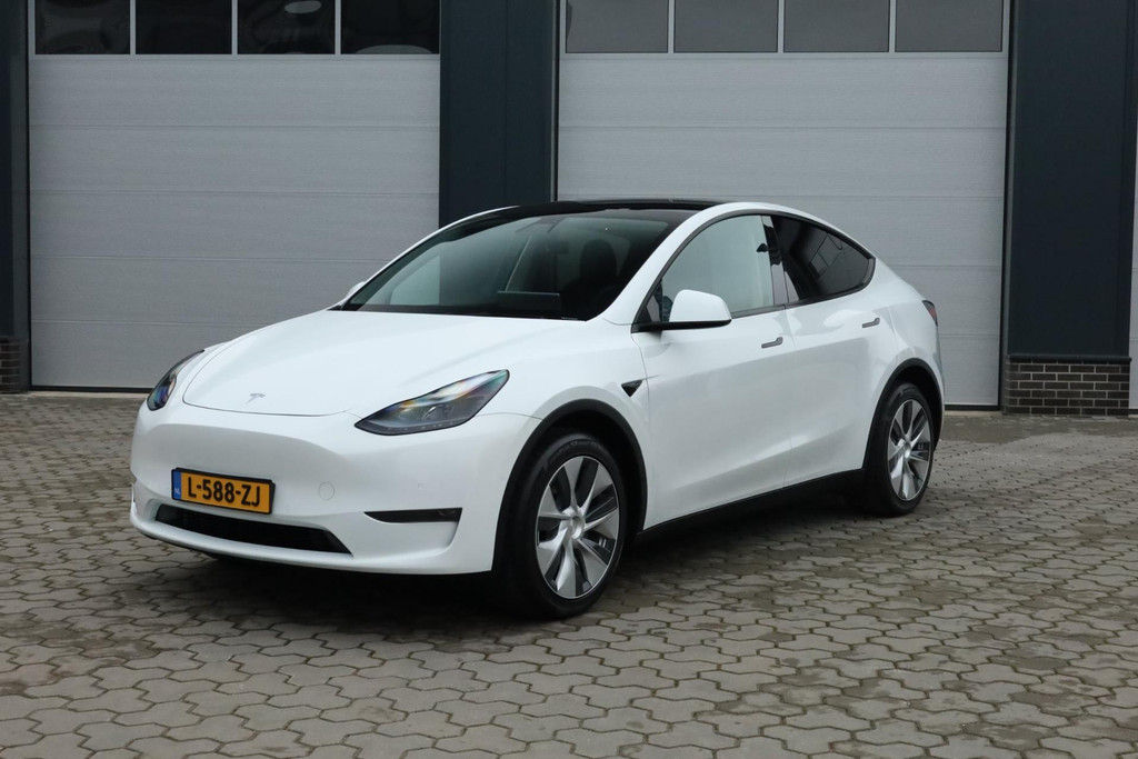 Tesla Model Y Long Range AWD 75 kWh 50892181-0.jpg | De Occasion Fabriek