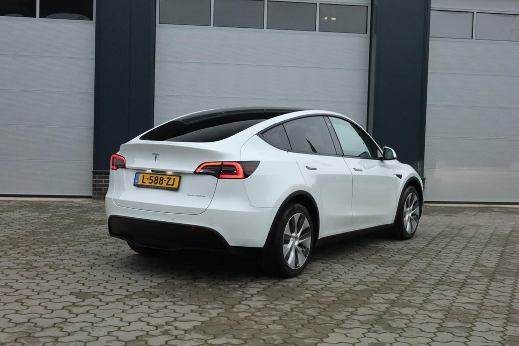 Tesla Model Y Long Range AWD 75 kWh 50892181-0.jpg | De Occasion Fabriek