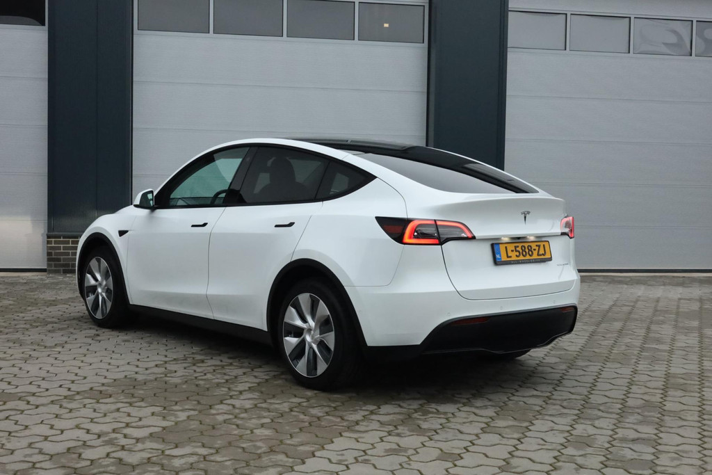 Tesla Model Y Long Range AWD 75 kWh 50892181-0.jpg | De Occasion Fabriek