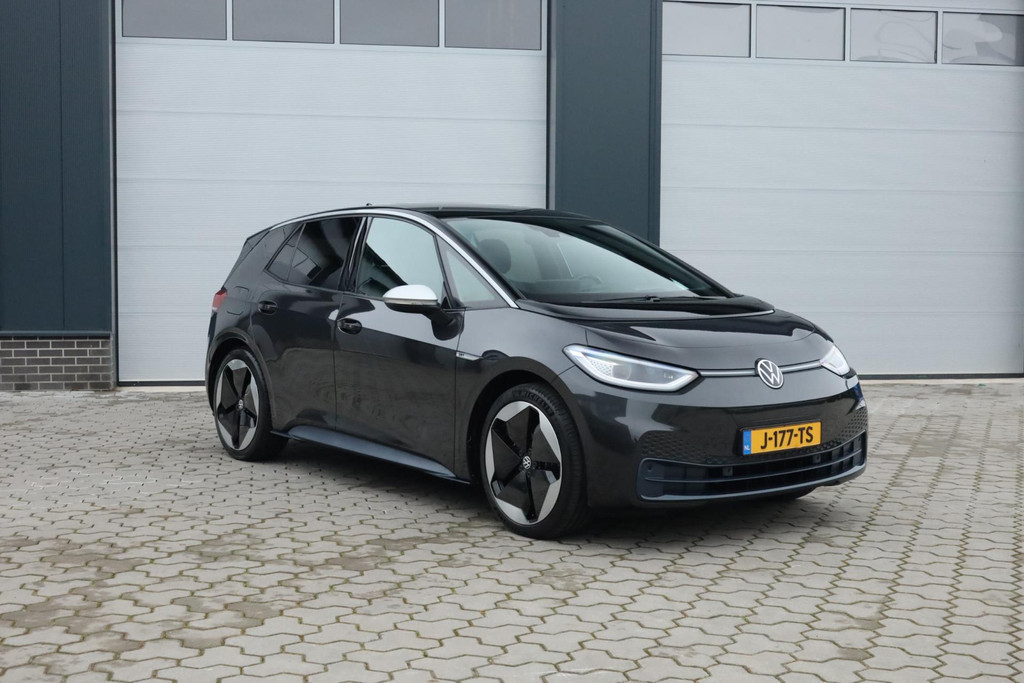 Volkswagen ID.3 First Max 58 kWh IQ Light Pano Trekhaak Carplay 50898133-3.jpg | De Occasion Fabriek