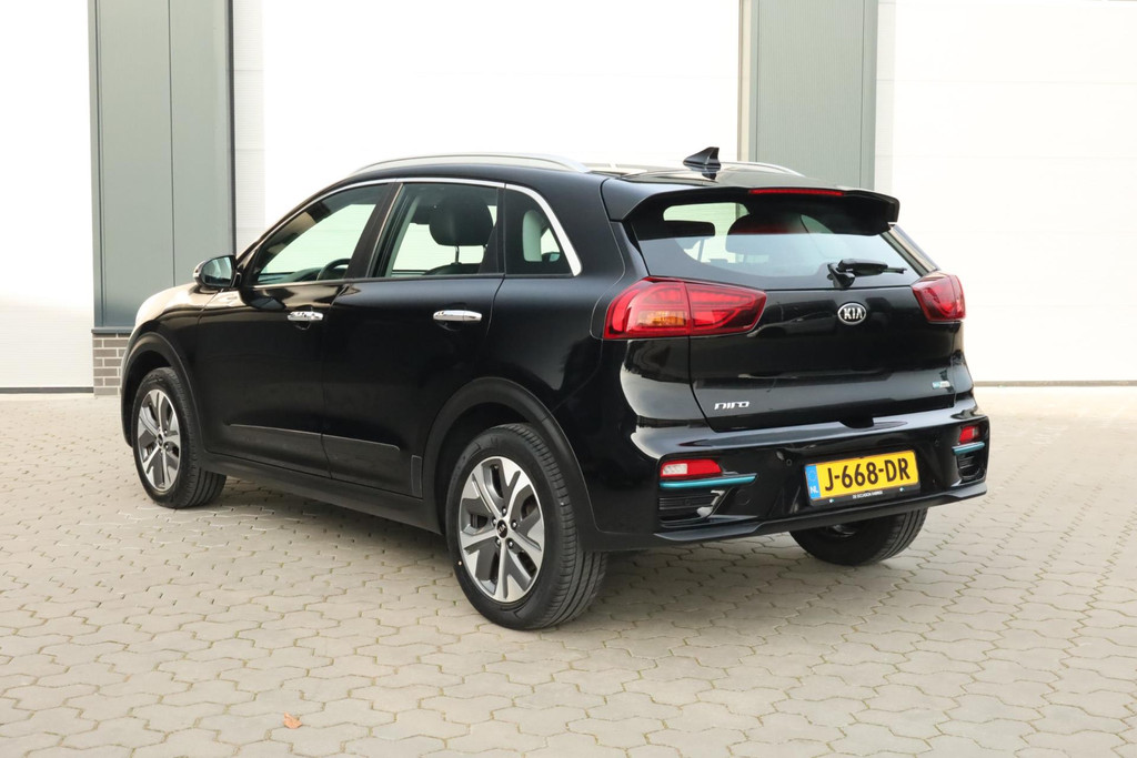 Kia e-Niro DynamicLine 64 kWh Carplay Camera Navi Keyless 51143656-4.jpg | De Occasion Fabriek