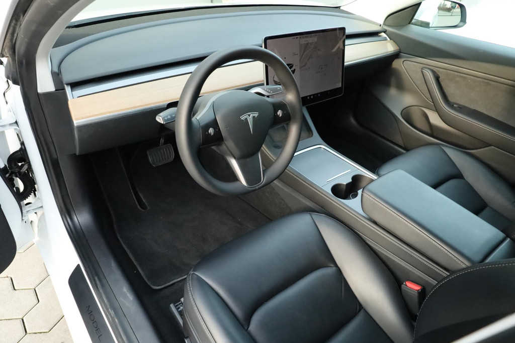 Tesla Model 3 Long Range AWD 75 kWh Facelift Elek klep 51468071-0.jpg | De Occasion Fabriek