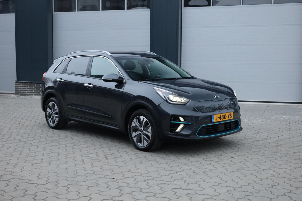 Kia e-Niro ExecutiveLine 64 kWh SOH 100% Carplay Camera 51471825-3.jpg | De Occasion Fabriek