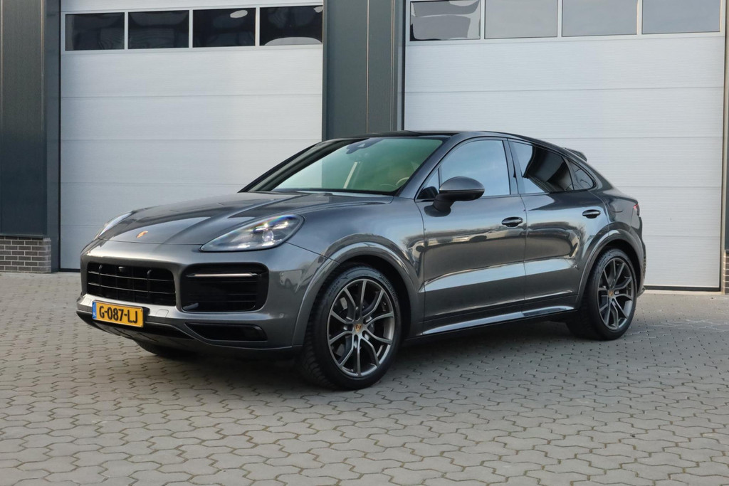 Porsche Cayenne Coupé 3.0 E-Hybrid Sport Design Pano Trekhaak Bose Softclose 51472404-0.jpg | De Occasion Fabriek