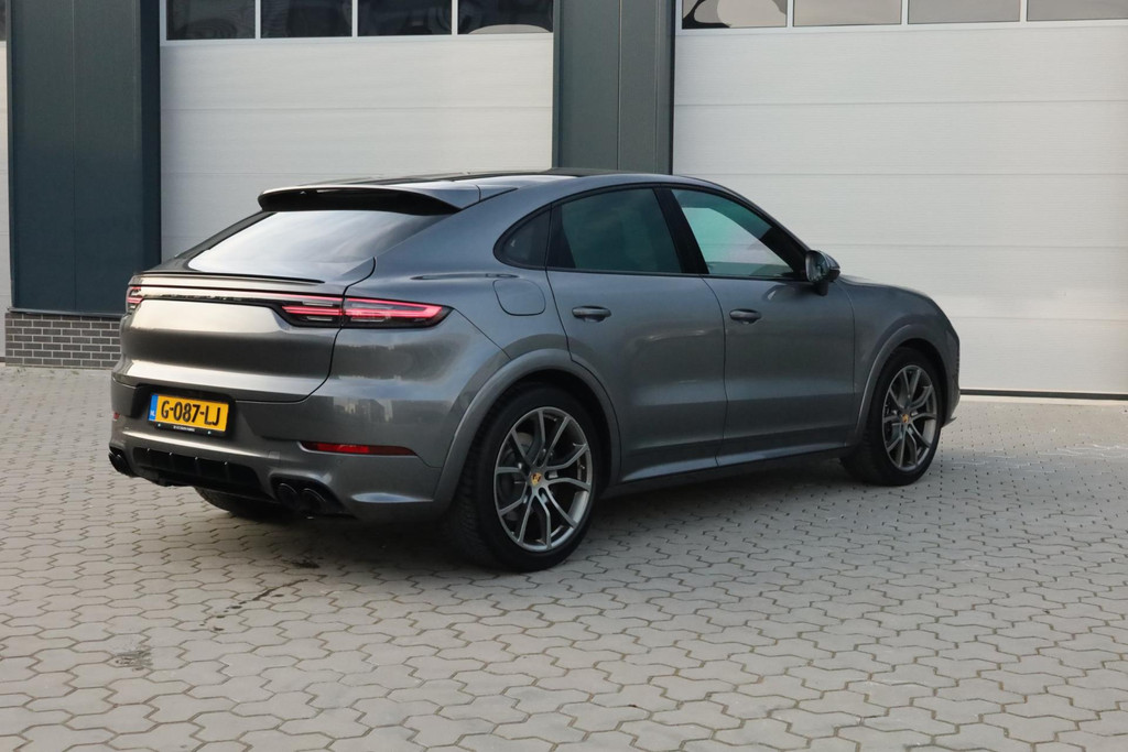 Porsche Cayenne Coupé 3.0 E-Hybrid Sport Design Pano Trekhaak Bose Softclose 51472404-0.jpg | De Occasion Fabriek