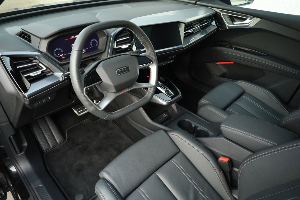 Audi Q4 Sportback e-tron 45 quattro S Edition 82 kWh Pano Memory Camera 51649578-0.jpg | De Occasion Fabriek