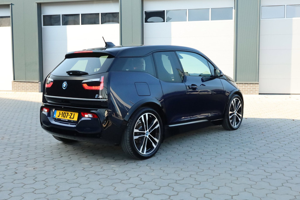 BMW i3 S Executive Edition 120Ah 42 kWh Pano Keyless Camera 51779613-0.jpg | De Occasion Fabriek