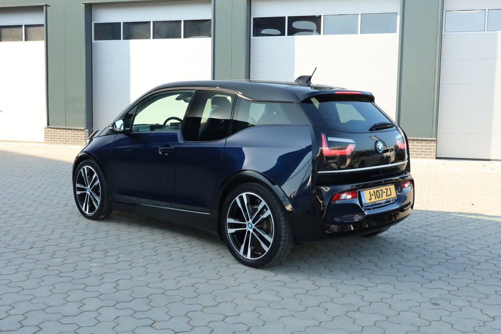 BMW i3 S Executive Edition 120Ah 42 kWh Pano Keyless Camera 51779613-0.jpg | De Occasion Fabriek
