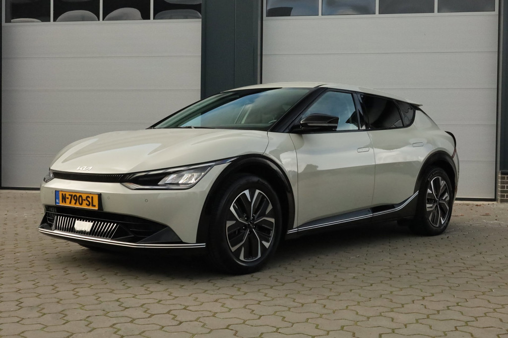 Kia EV6 Plus 77.4 kWh Carplay Meridian Trekhaak Warmtepomp 52358673-0.jpg | De Occasion Fabriek