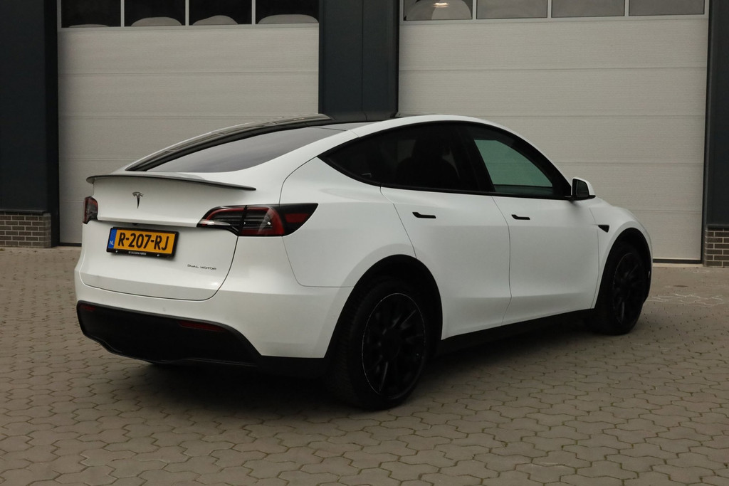 Tesla Model Y Long Range AWD 75 kWh - 93.9% SoH 52550164-0.jpg | De Occasion Fabriek