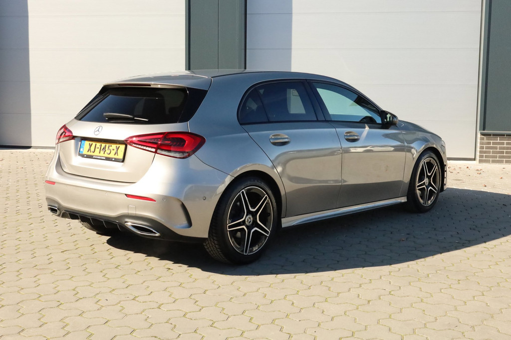 Mercedes-Benz A-Klasse 180 Business Solution AMG Sfeerverlichting - Widescreen 52550459-0.jpg | De Occasion Fabriek