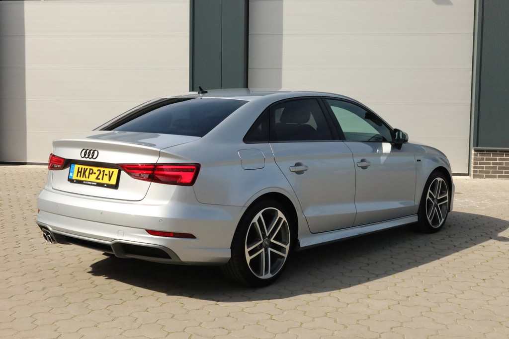 Audi A3 LIMOUSINE 35 TFSI CoD Sport S Line Edition Navi Cruise 2x S-Line 52674585-1.jpg | De Occasion Fabriek