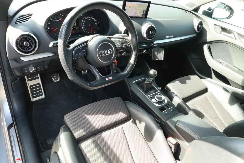 Audi A3 LIMOUSINE 35 TFSI CoD Sport S Line Edition Navi Cruise 2x S-Line 52674585-0.jpg | De Occasion Fabriek