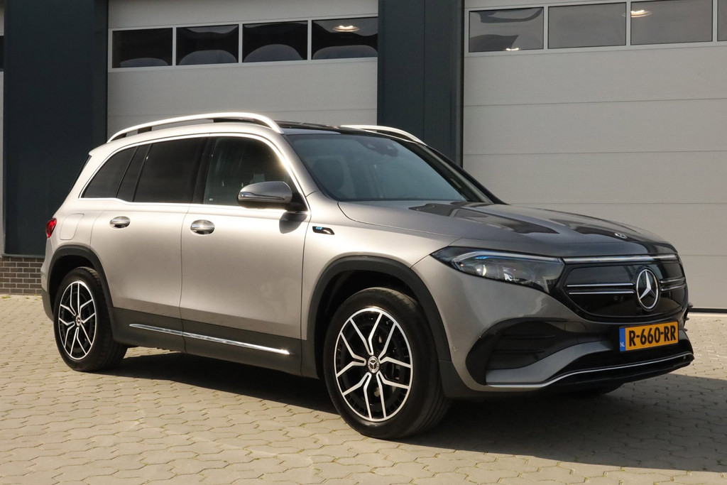 Mercedes-Benz EQB 300 4MATIC AMG Line 67 kWh Pano Sfeer Keyless Trekhaak 52674714-3.jpg | De Occasion Fabriek