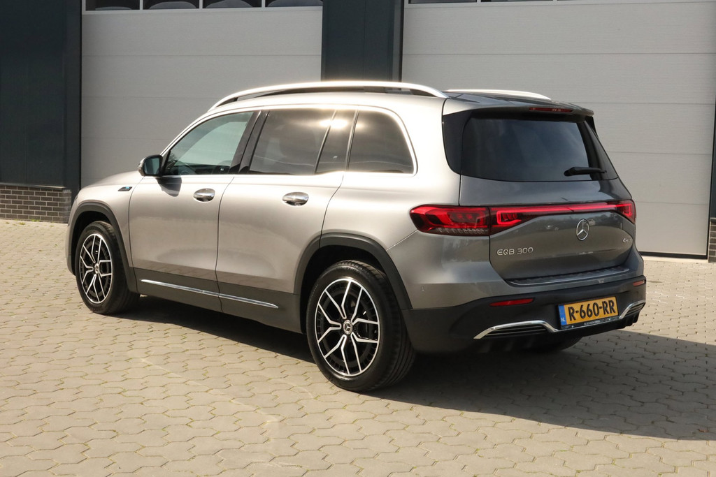 Mercedes-Benz EQB 300 4MATIC AMG Line 67 kWh Pano Sfeer Keyless Trekhaak 52674714-4.jpg | De Occasion Fabriek