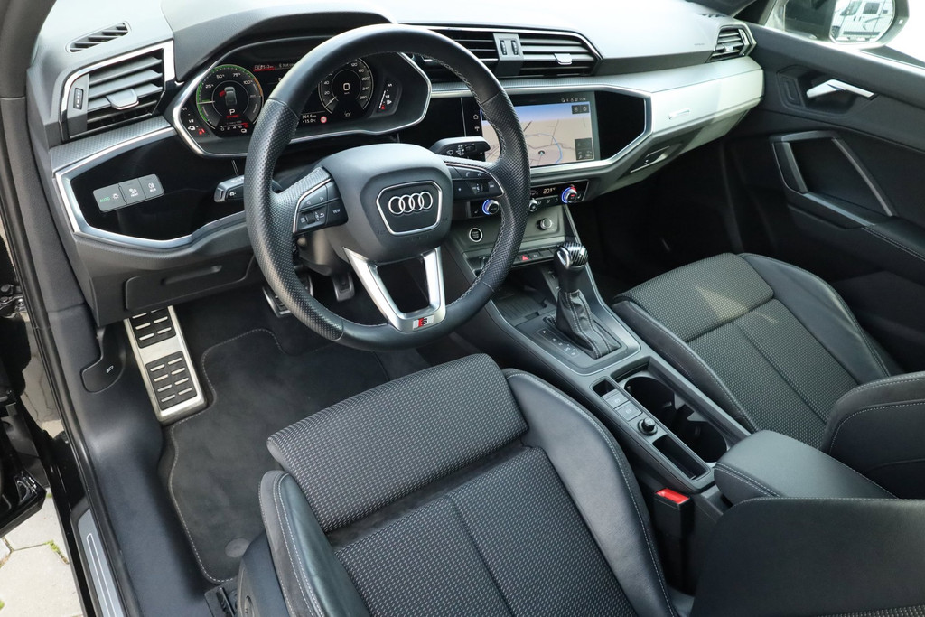 Audi Q3 Sportback 45 TFSI e S Edition Navi Camera Keyless Adaptief 52713095-2.jpg | De Occasion Fabriek