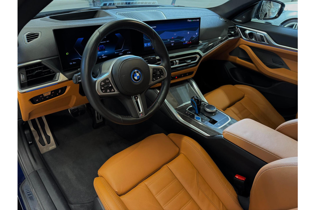 BMW i4 M50 M Performance Schuifdak Carbon Harman Kardon 52877528-0.jpg | De Occasion Fabriek