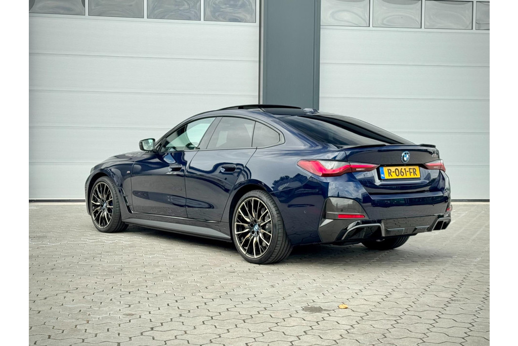 BMW i4 M50 M Performance Schuifdak Carbon Harman Kardon 52877528-0.jpg | De Occasion Fabriek