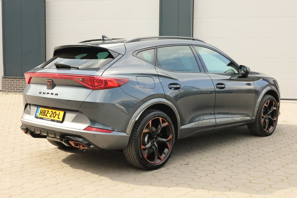 CUPRA Formentor 1.4 e-Hybrid VZ Performance Carplay Memory Camera Trekhaak 52904983-0.jpg | De Occasion Fabriek