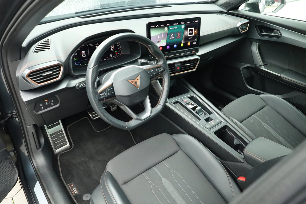 CUPRA Formentor 1.4 e-Hybrid VZ Performance Carplay Memory Camera Trekhaak 52904983-0.jpg | De Occasion Fabriek