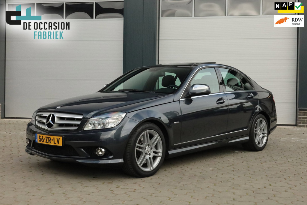 Mercedes-Benz C-Klasse 350 Avantgarde AMG Pano Origineel NL 53045146-0.jpg | De Occasion Fabriek