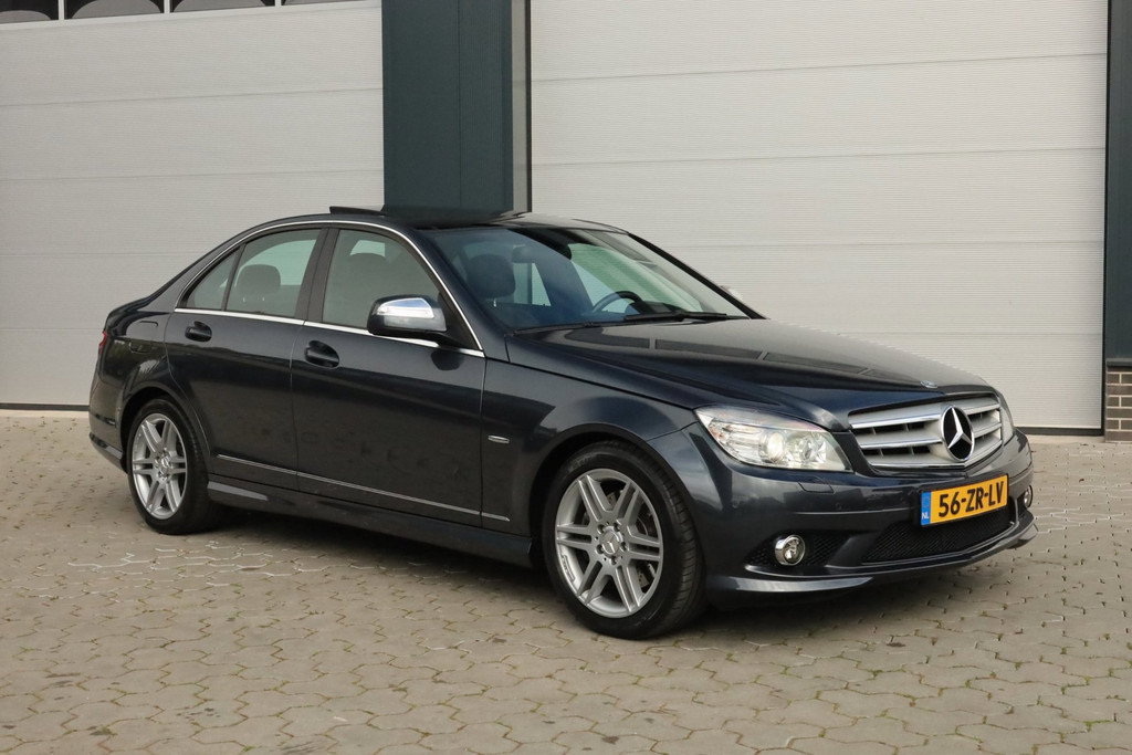Mercedes-Benz C-Klasse 350 Avantgarde AMG Pano Origineel NL 53045146-0.jpg | De Occasion Fabriek