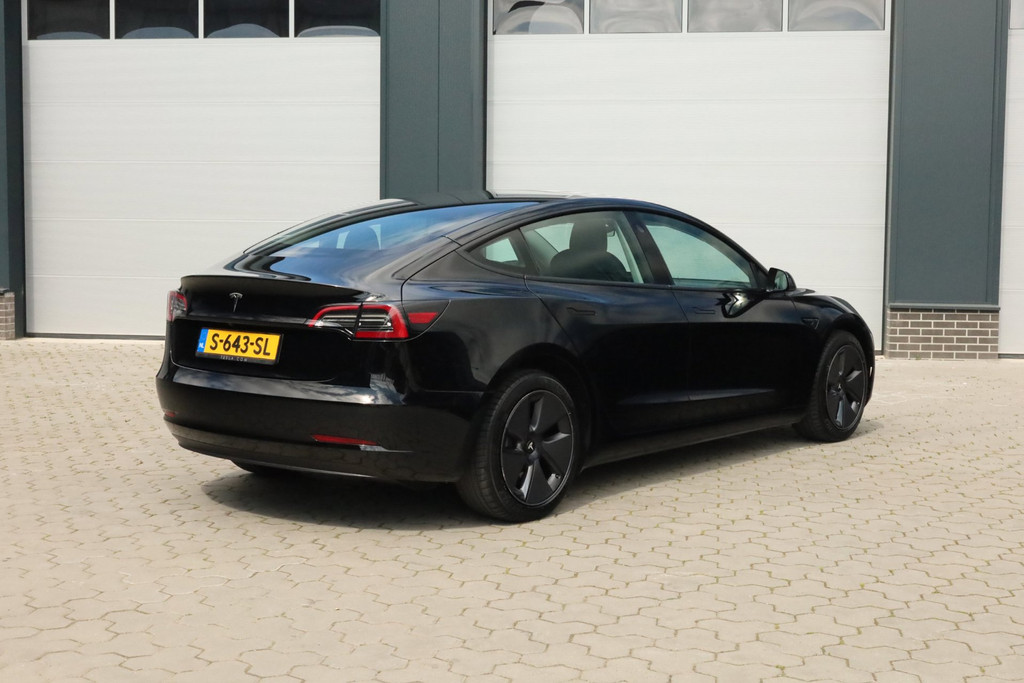 Tesla Model 3 Standard RWD Plus 60 kWh Elek Klep 53231140-1.jpg | De Occasion Fabriek