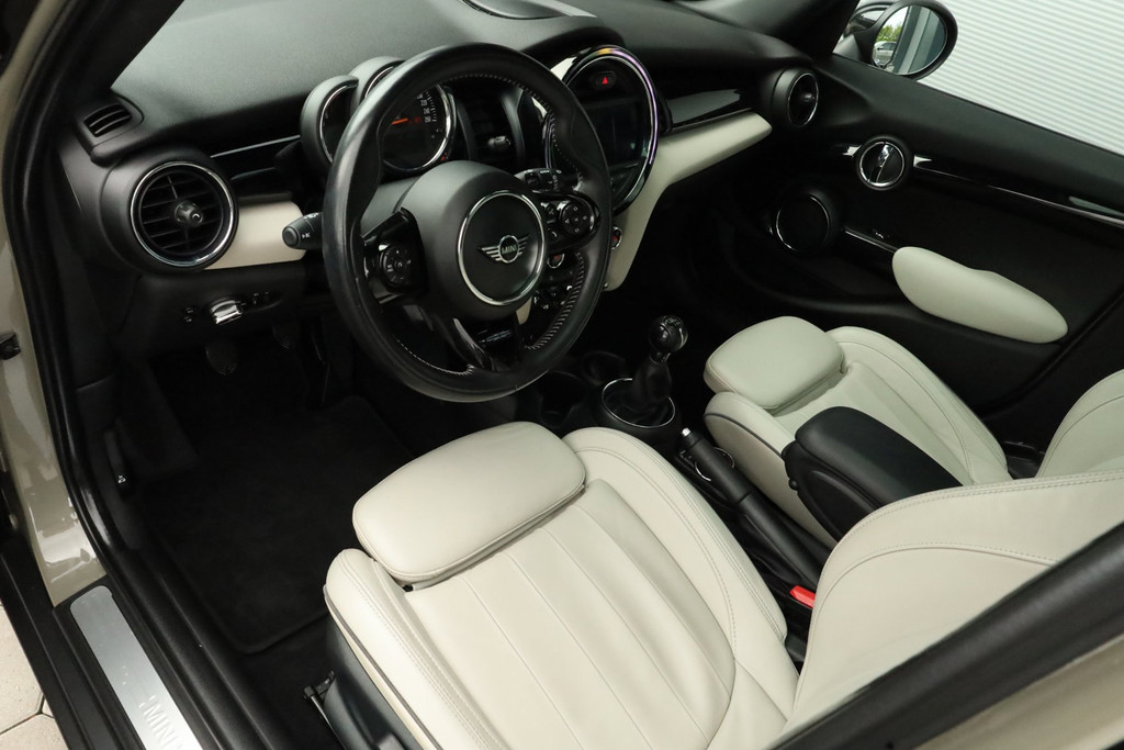 MINI Cooper Mini 1.5 Chili Pano LED Sportstoel 53378643-2.jpg | De Occasion Fabriek