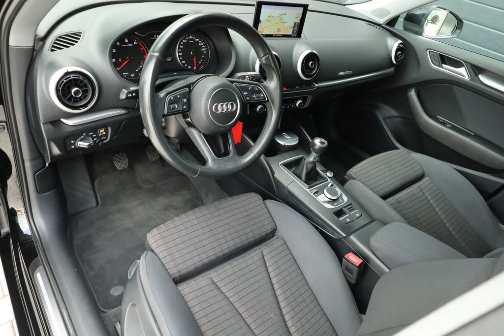 Audi A3 Sportback 1.0 TFSI Sport Lease Edition Trekhaak Navi Sportstoel 53522294-0.jpg | De Occasion Fabriek