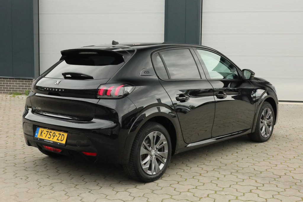 Peugeot e-208 EV Blue Lease Allure 50 kWh Navi Camera Carplay 53590443-1.jpg | De Occasion Fabriek