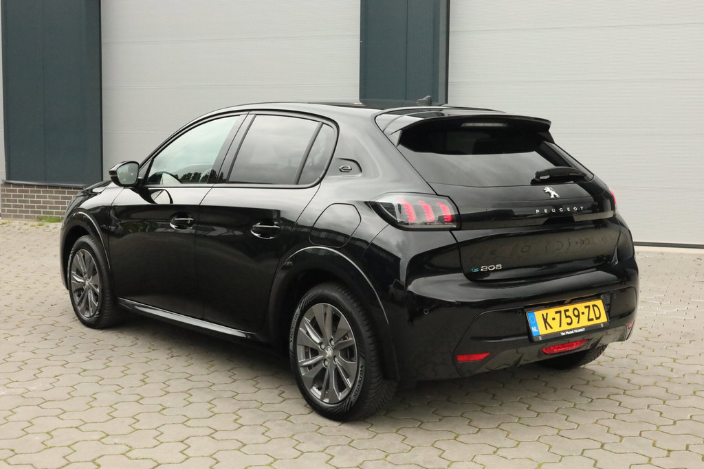 Peugeot e-208 EV Blue Lease Allure 50 kWh Navi Camera Carplay 53590443-4.jpg | De Occasion Fabriek