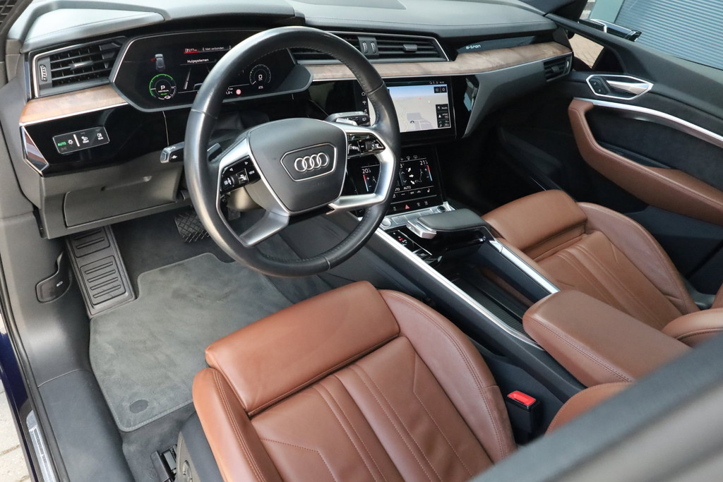 Audi e-tron 55 quattro Plus 95 kWh S-Line Pano Keyless Trekhaak B&O Softclose 54123890-0.jpg | De Occasion Fabriek