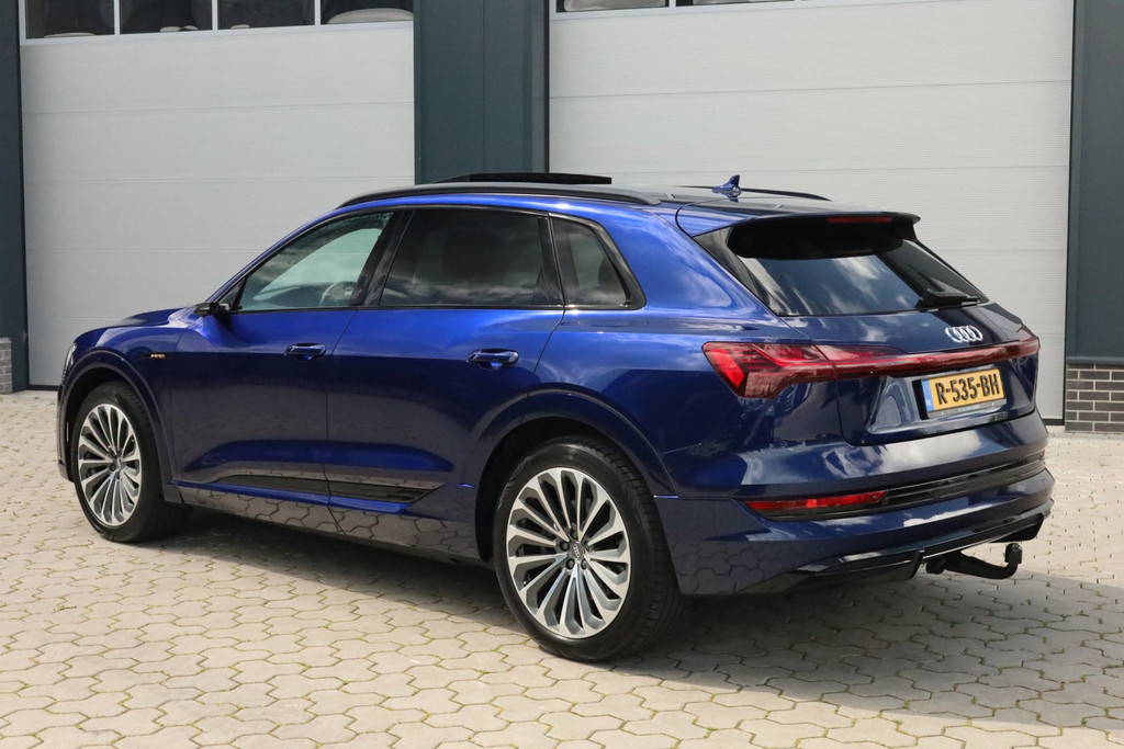 Audi e-tron 55 quattro Plus 95 kWh S-Line Pano Keyless Trekhaak B&O Softclose 54123890-0.jpg | De Occasion Fabriek