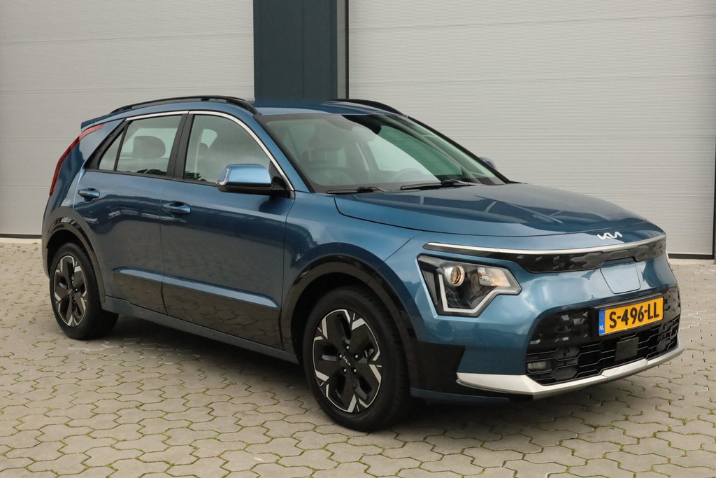 Kia Niro EV DynamicLine 64.8 kWh Navi Camera Carplay Adaptief 54283695-0.jpg | De Occasion Fabriek