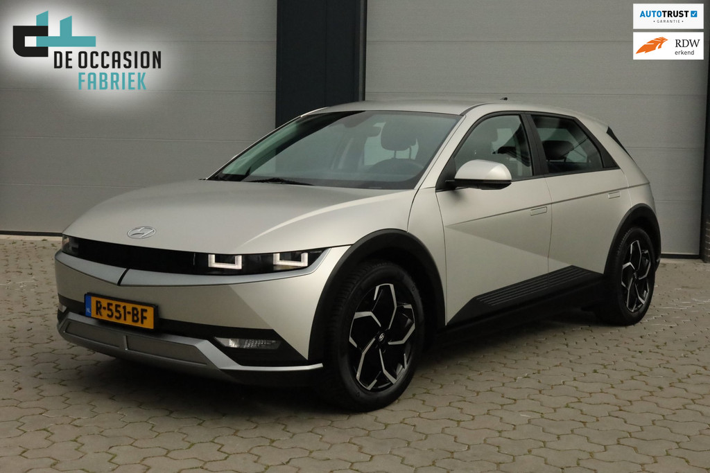 Hyundai IONIQ 5 Style Trekhaak Keyless Navi Carplay Gravity Gold Matte 54381470-0.jpg | De Occasion Fabriek