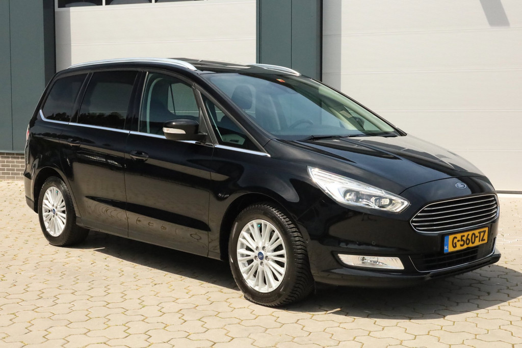 Ford Galaxy 1.5 Titanium 7-zitter Pano Stoelverwarming P-sensoren Keyless Carplay 54497135-0.jpg | De Occasion Fabriek