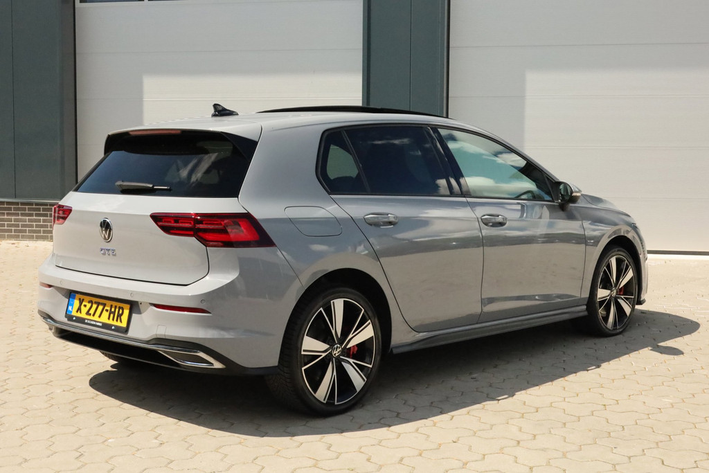 Volkswagen Golf 1.4 eHybrid GTE Pano IQ Light Stoel-/stuurverw. Adaptief 54722684-1.jpg | De Occasion Fabriek