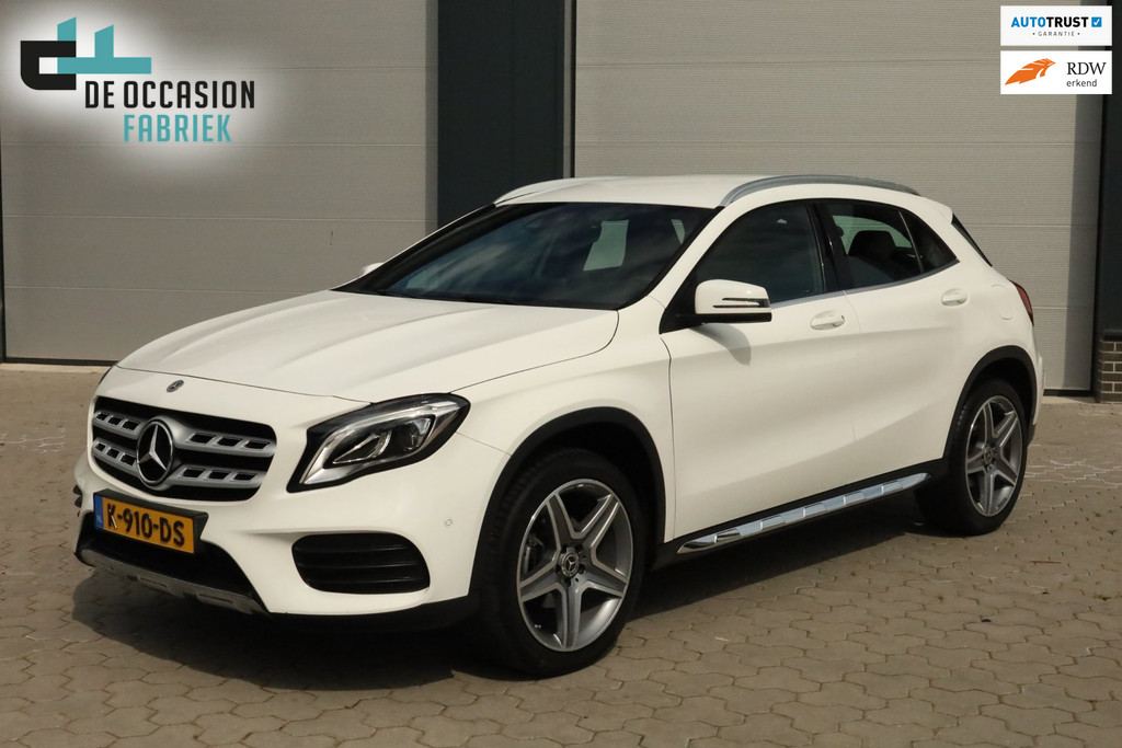 Mercedes-Benz GLA 200 Premium Plus AMG Carplay Stoelverwarming 54787130-0.jpg | De Occasion Fabriek