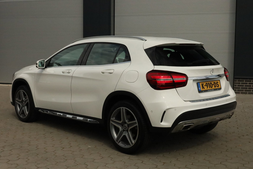 Mercedes-Benz GLA 200 Premium Plus AMG Carplay Stoelverwarming 54787130-0.jpg | De Occasion Fabriek