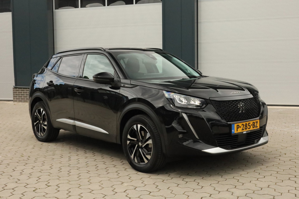 Peugeot e-2008 EV Allure Pack 50 kWh Carplay / Android Auto Stoelverwarming 55855836-0.jpg | De Occasion Fabriek