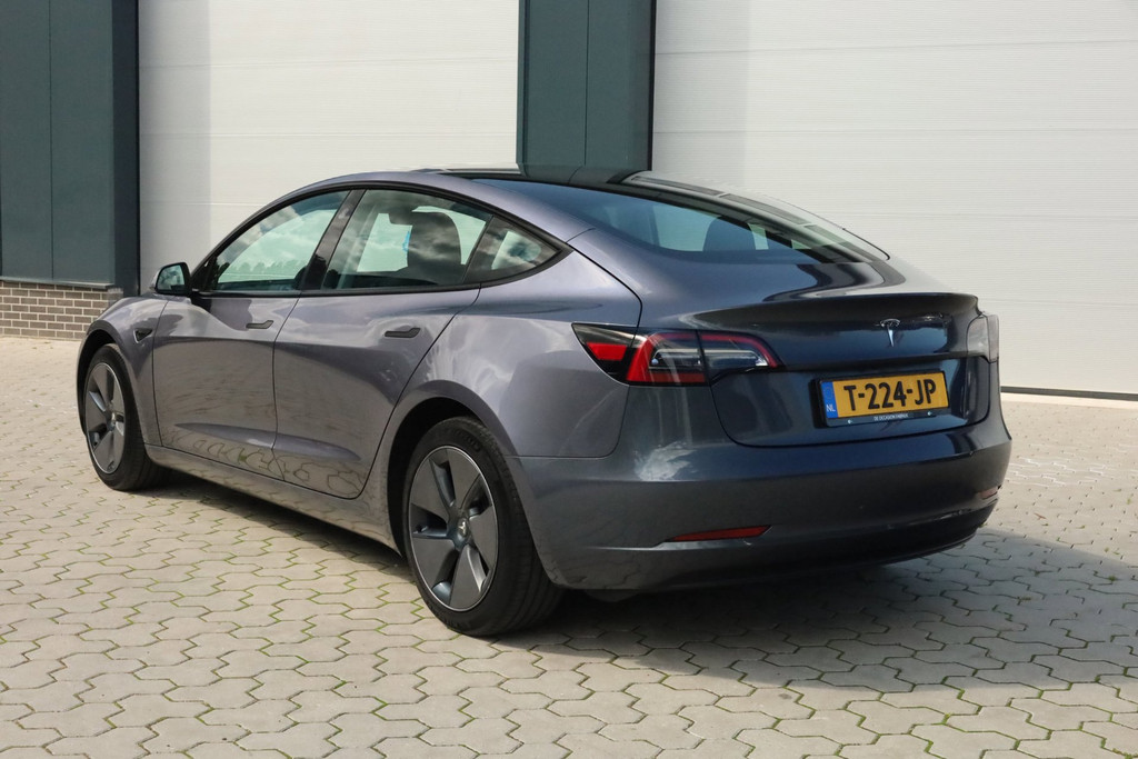 Tesla Model 3 Standard RWD Plus 60 kWh Elektr. achterklep Ryzen 56193904-4.jpg | De Occasion Fabriek