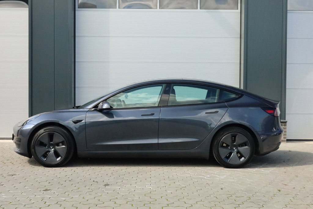 Tesla Model 3 Standard RWD Plus 60 kWh Elektr. achterklep Ryzen 56193904-5.jpg | De Occasion Fabriek