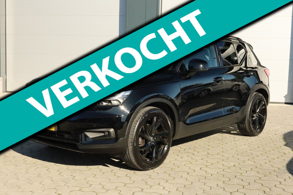 Volvo XC40 2.0 T4 R-Design Pano Carplay Trekhaak Sfeerverlichting 56201881-0.jpg | De Occasion Fabriek