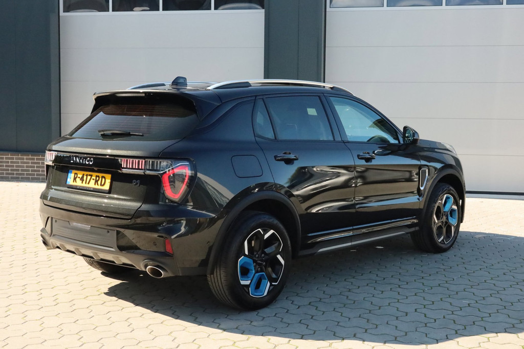 Lynk & Co 01 1.5 Hybride Trekhaak Pano Autom. Inparkeren Camera Carplay 56201986-1.jpg | De Occasion Fabriek