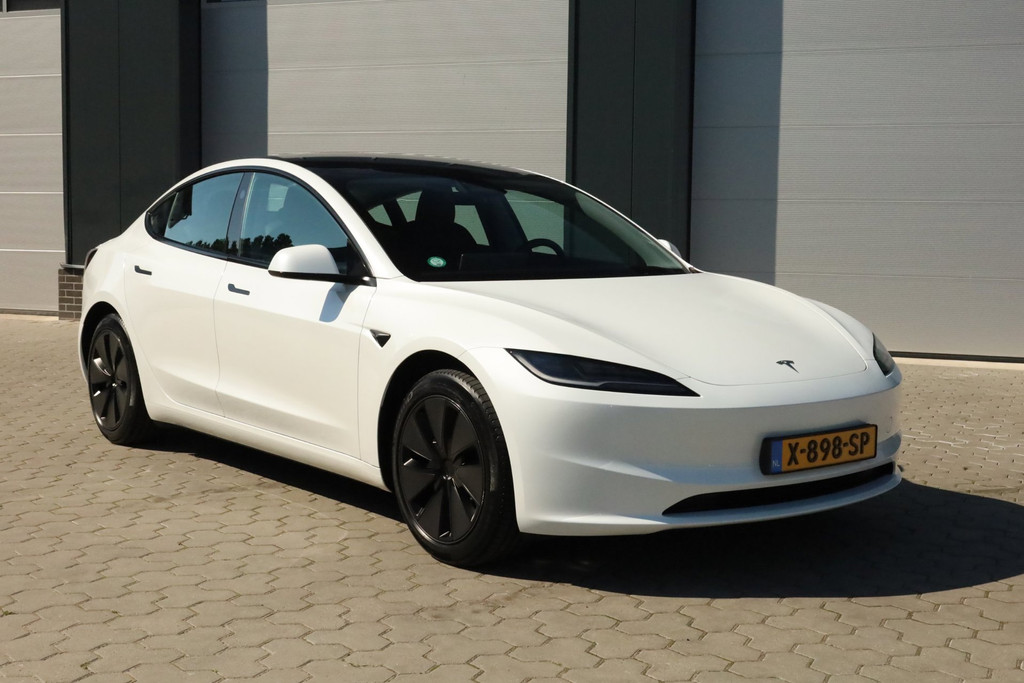 Tesla Model 3 RWD 60 kWh Elektr. klep Stoelventilatie Ryzen 56247809-4.jpg | De Occasion Fabriek