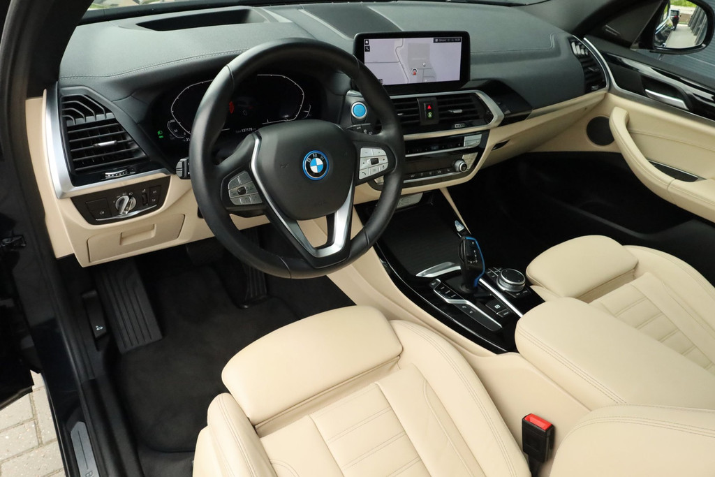 BMW iX3 High Executive 80 kWh Pano Trekhaak Keyless Memory Headup Harman Kardon 56340279-0.jpg | De Occasion Fabriek