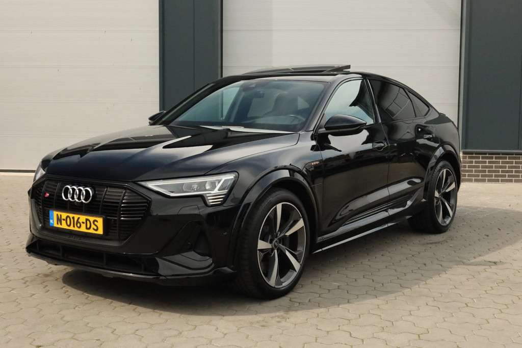 Audi e-tron Sportback S quattro 95 kWh 503pk B&O Pano Adaptief Camera Keyless 56345649-0.jpg | De Occasion Fabriek